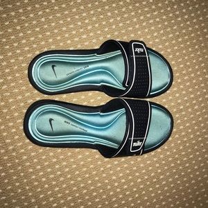 Nike slides